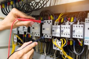 TRAINING ONLINE ELECTRICAL SAFETY FOR ELECTRICAL TECHNICIAN