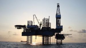 TRAINING ONLINE VALUATION AND RISK ANALYSIS OF OIL AND GAS ASSETS