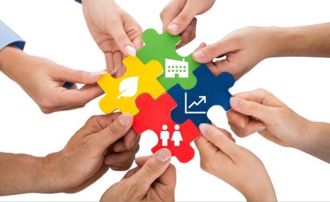 TRAINING ONLINE MEMBANGUN KEMITRAAN DENGAN STAKEHOLDERS DAN MENGELOLA KONFLIK LOKAL BERBASIS PROGRAM CSR / COMDEV