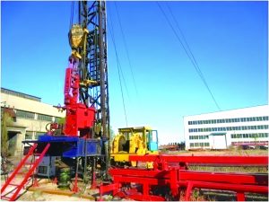 TRAINING ONLINE WELL SERVICING AND WORKOVER