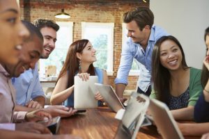 TRAINING ONLINE MANAGEMENT COMMUNICATION TEAM WORK