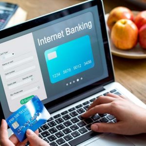 TRAINING ONLINE MRTI: MANAGING IT RISKS IN INTERNET BANKING