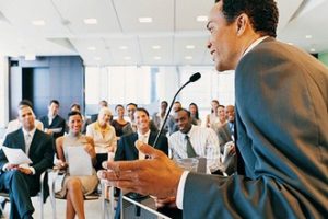 TRAINING ONLINE PROFESSIONAL PUBLIC SPEAKING