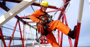 TRAINING ONLINE TEKNISI K3 BEKERJA PADA KETINGGIAN TINGKAT 1