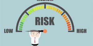 TRAINING ONLINE MARKET RISK MANAGEMENT FOR BISNIS
